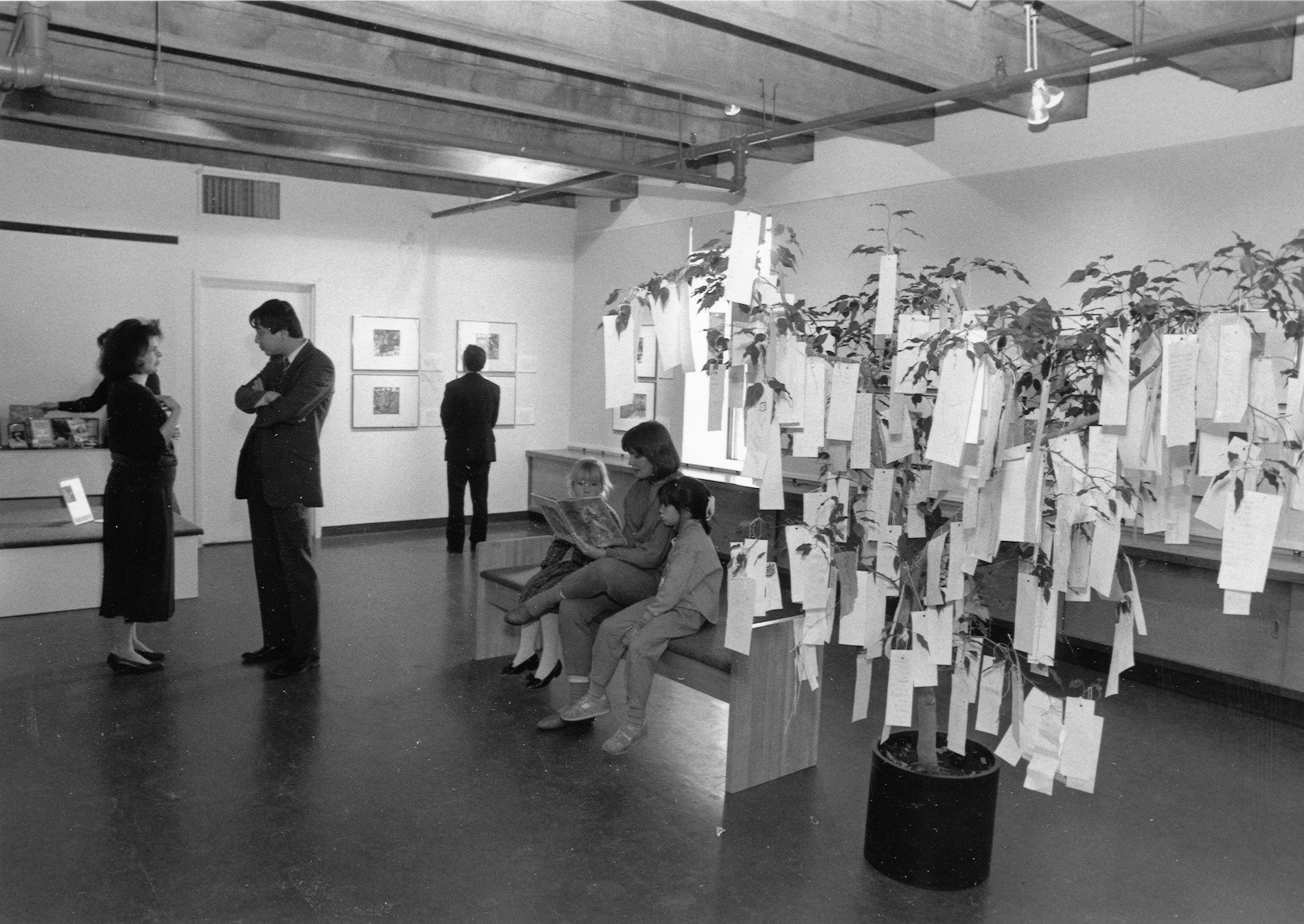 1988.March_.Hiroshima no Pika exhibit.Main_